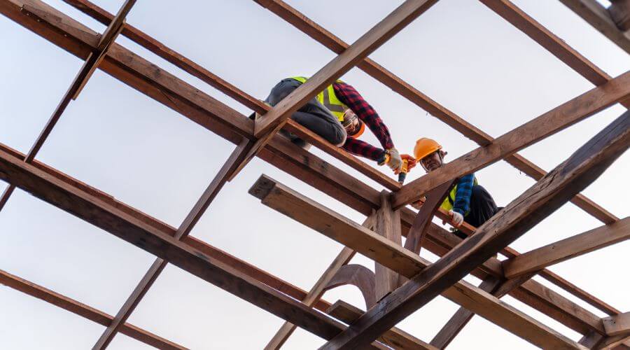 Expert new roof installation services in Elk City, KS